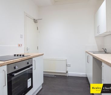 1 Bedroom Flat For Rent - Photo 2