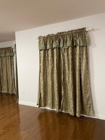 For Lease - 185 Jefferson Forest Drive, Richmond Hill, Ontario - Photo 3