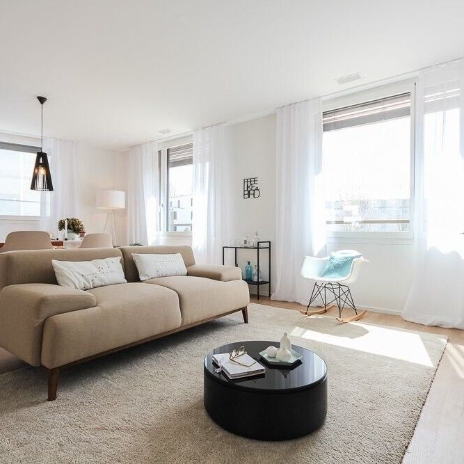 Enjoy the benefits of a modern apartment in a central location - Photo 1