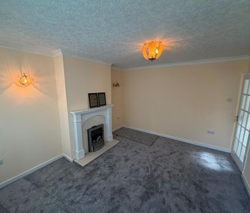South Drive, Fulwood, Preston - Photo 2