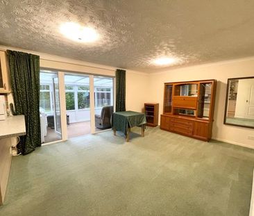 Frensham Court, Hedge End, Southampton - Photo 3
