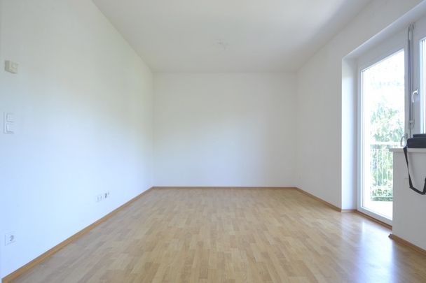 Strassgang – 54 m² – 3 Zimmer-Wohnung – inkl. Parkplatz – großer Balkon – ab sofort - Photo 1