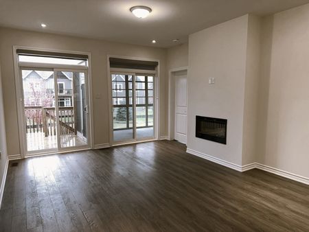 For Lease - 17 Lakewood Crescent Unit# 35, Kawartha Lakes, Ontario - Photo 5