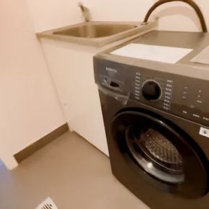 106 Barker Street, Sydney - Photo 2