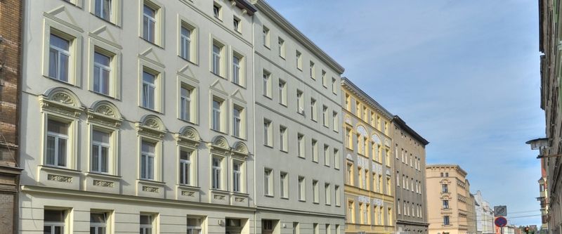 Altbau mit Hof - Photo 1