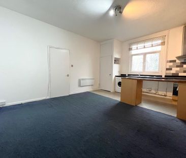 2 bedroom apartment to rent - Photo 6