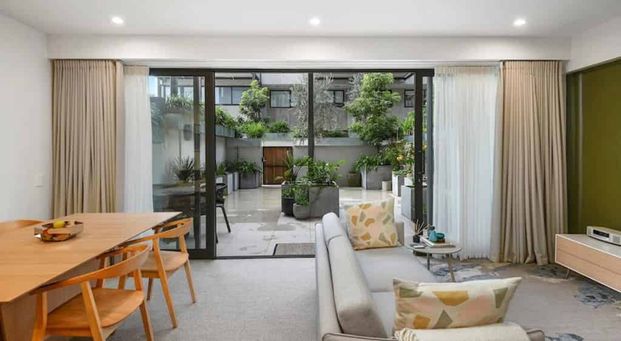 Luxurious, Spacious 2 Bedroom, Mt Eden Apartment - Photo 1