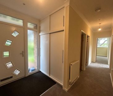 3 bedroom bungalow to rent - Photo 3