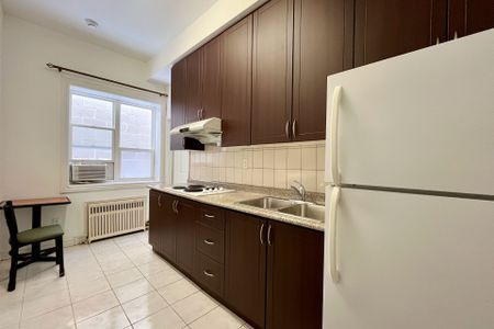 For Lease - 274 Coxwell Avenue Unit# 2, Toronto, Ontario - Photo 2