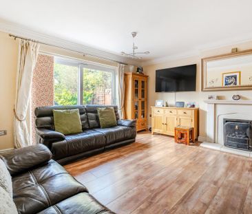 3 bedroom townhouse to rent - Photo 2