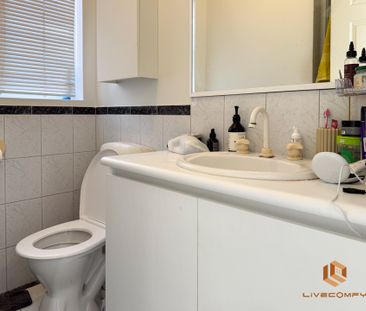 Victoria Park - Photo 5