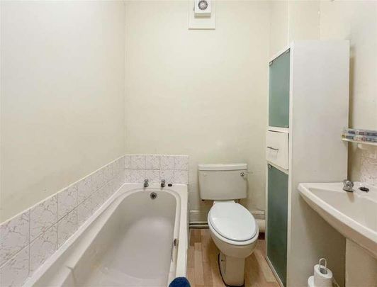 George Street, Hailsham, BN27 - Photo 1