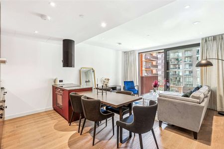 Viaduct Gardens, London, SW11 7AY - Photo 2