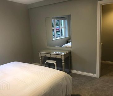 28 Ardenlee Crescent, Belfast, BT6 8QT - Photo 5