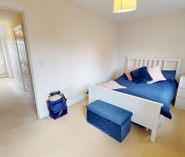 3 bedroom end of terrace house to rent - Photo 5