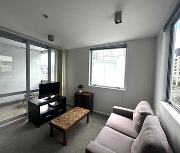 Centrally Located Furnished 1 Bedroom Apartment - Photo 6