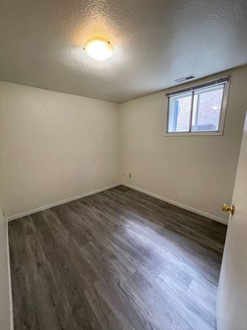 For Lease - 129 KORTRIGHT Drive Unit# Basement, Guelph, Ontario - Photo 4