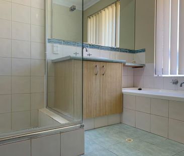 LIGHT, BRIGHT AND SPACIOUS!! - Photo 3