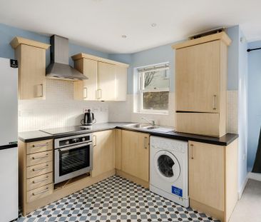 1 bedroom flat to rent - Photo 4