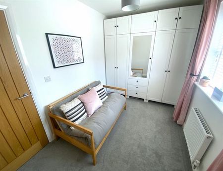 2 Bedroom Semi Detached To Let - Photo 5