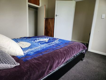 Charming 4BR Family Home in Kaiapoi - Photo 2