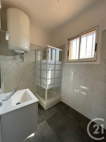 Location Appartement 3 pièces 52m² AUBAGNE 13400 - Photo 3