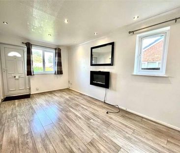 Chedworth Close, Ecton Brook, Northampton, Northamptonshire, NN3 - Photo 5
