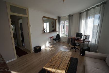 RONCHIN - APPARTEMENT - CHAMBRE MEUBLEE - Photo 4