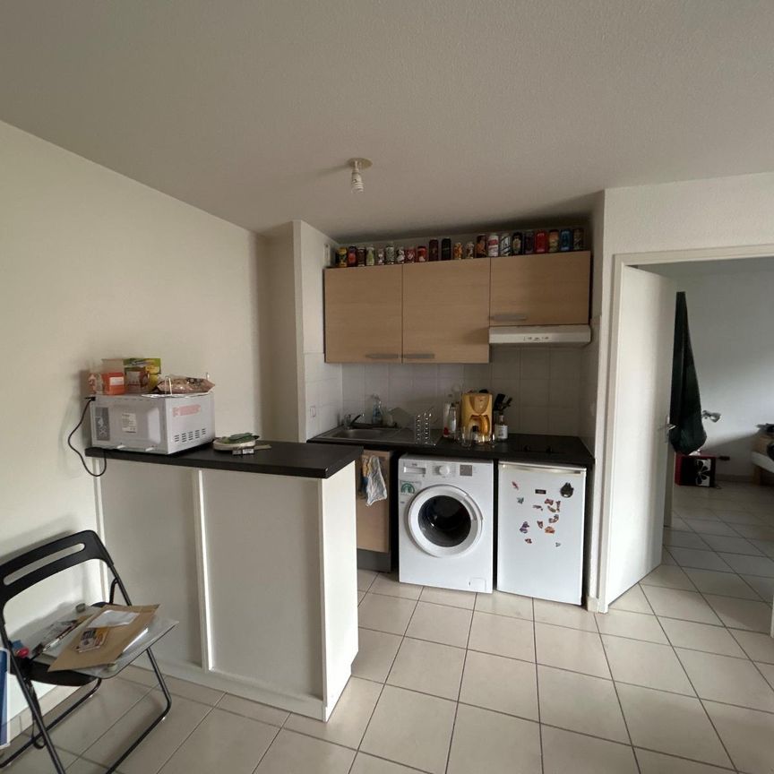 Location Appartement 2 pièces 42m² CLERMONT FERRAND 63000 - Photo 2