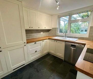 Tilmore Road, Petersfield, Hampshire, GU32 - Photo 2