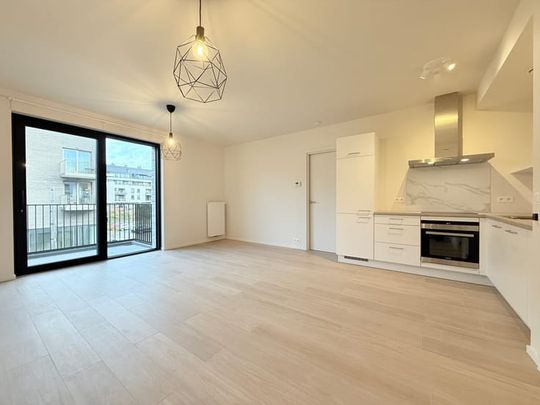 Appartement te huur - Photo 1