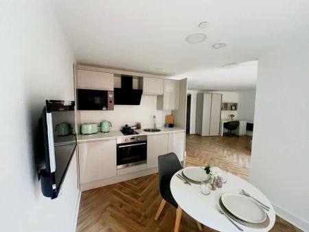 Deluxe Studio - Photo 5