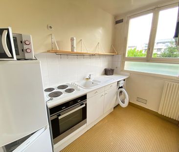 Location Appartement 1 pièce 27m² - Photo 3