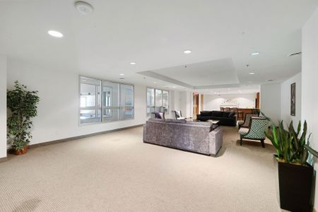 For Lease - 195 Besserer Street Unit# 707, Lower Town - Sandy Hill, Ontario - Photo 2