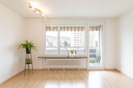 "Modern living guaranteed!" - Photo 2