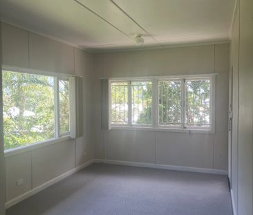 1 BEDROOM FLAT IN IDEAL POSITION&mldr; - Photo 2