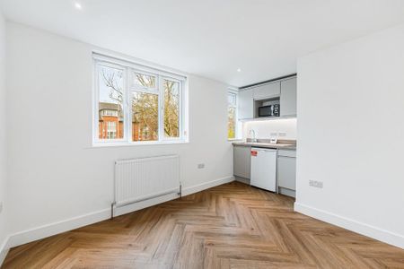 Studio to rent - Photo 3