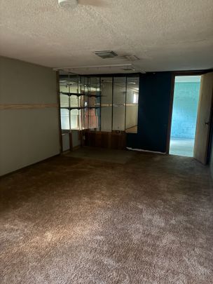 For Lease - 191 Burndale Avenue, Toronto, Ontario - Photo 1