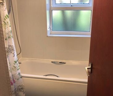 1 Bed Flat, Chorlton-Cum-Hardy, M21 - Photo 5