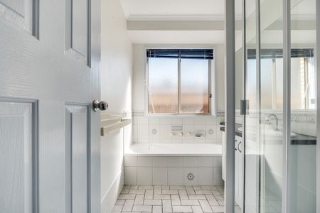 Modern Family Living in a Peaceful Location - Photo 4