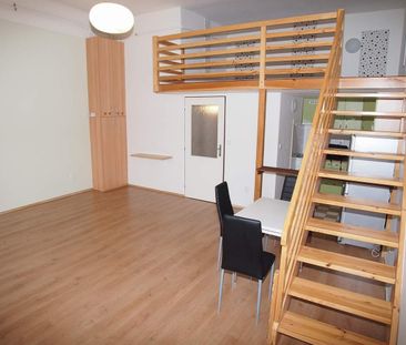Pronájem bytu 1+kk 50 m² - Photo 3