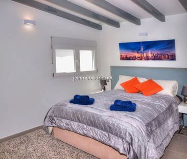 Villa de Lujo en Estepona, alquiler - Photo 1