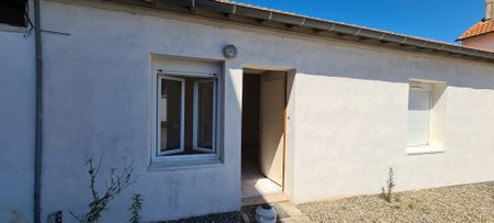 STUDIO 24.38m² - Tarbes - Photo 4