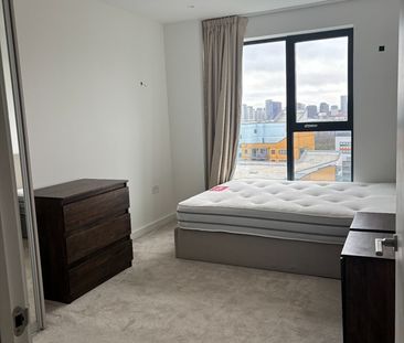 Room in a Shared Flat, Reed Avenue, E3 - Photo 3