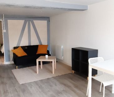 Location Appartement 2 pièces 30m² - Photo 2