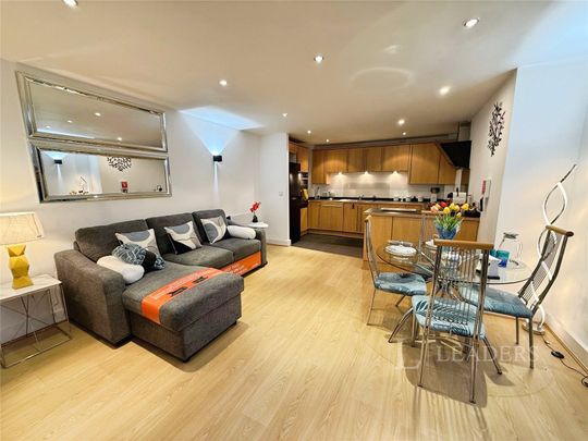 2 bedroom apartment to rent Channel Way, Southampton, SO14 - Photo 1