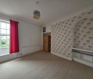 3 bedroom apartment to rent - Photo 4