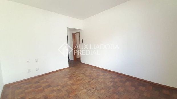 Apartamento com 2 quartos e 79m² para alugar em São João, Porto Alegre. - Photo 1