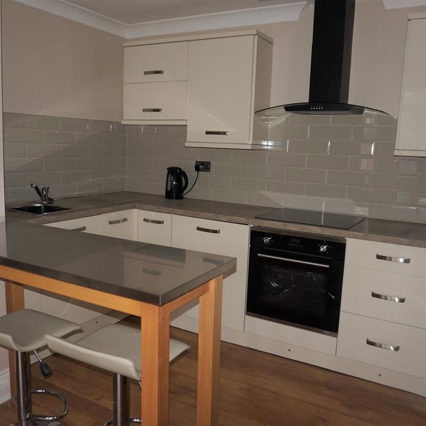 1 Bedroom Apartment To Rent - Photo 1