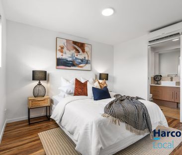 Modern 2-Bedroom Apartment in the Heart of Everton Park - Style, Co... - Photo 1